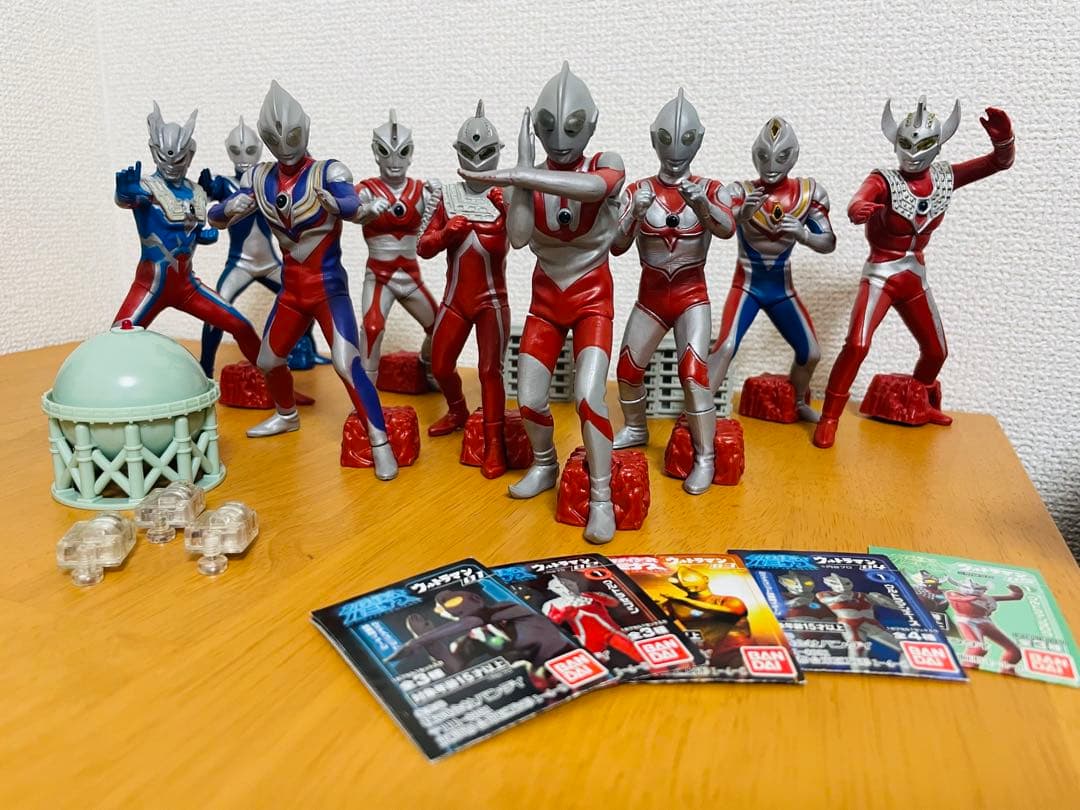 アルティメットルミナス 9体+ルミナスユニット4個 ウルトラマン