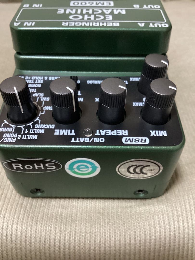 レア BEHRINGER ECHO MACHINE EM600 エフェクター - メルカリ