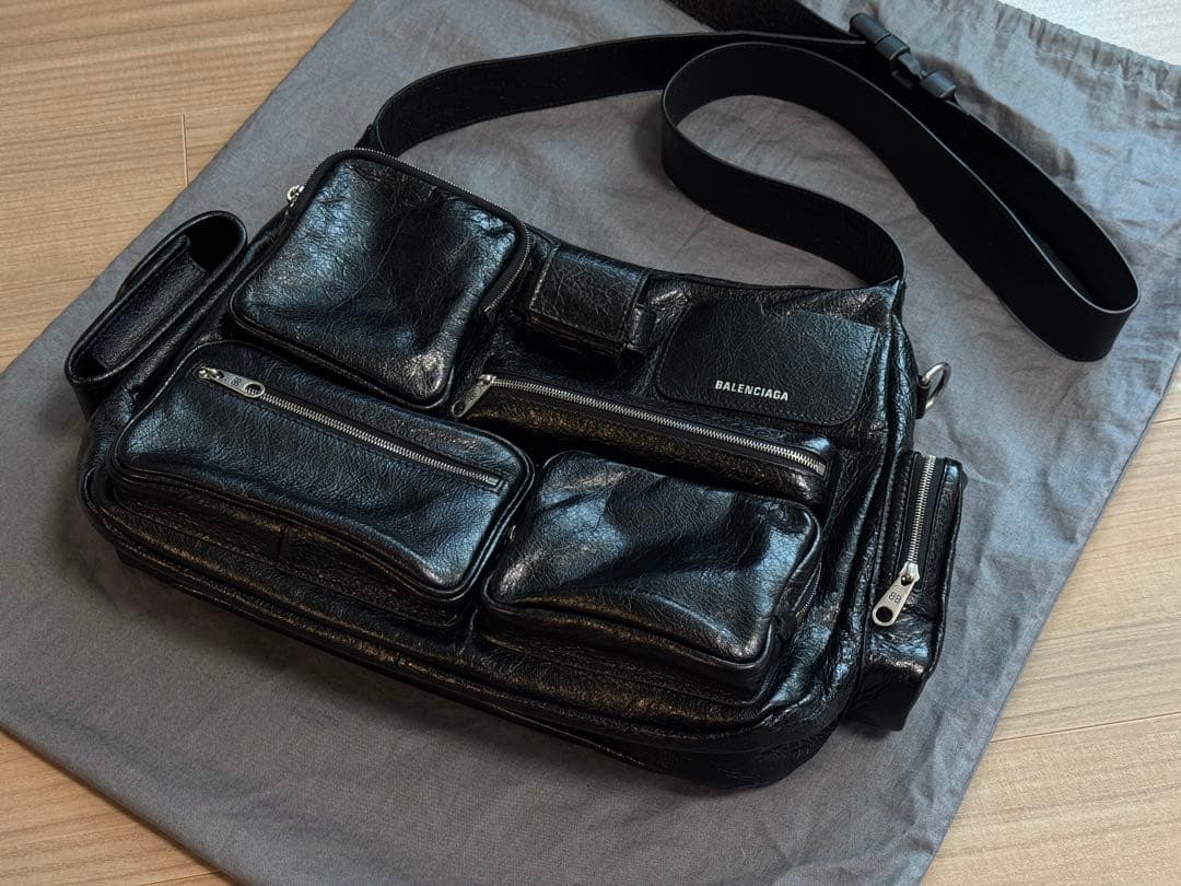 u*d様 BALENCIAGA Superbusy メッセンジャーバッグ