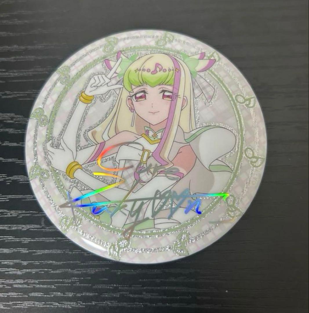 キミとアイドルプリキュア展 キュアズキューン サイン 缶バッジ - メルカリ