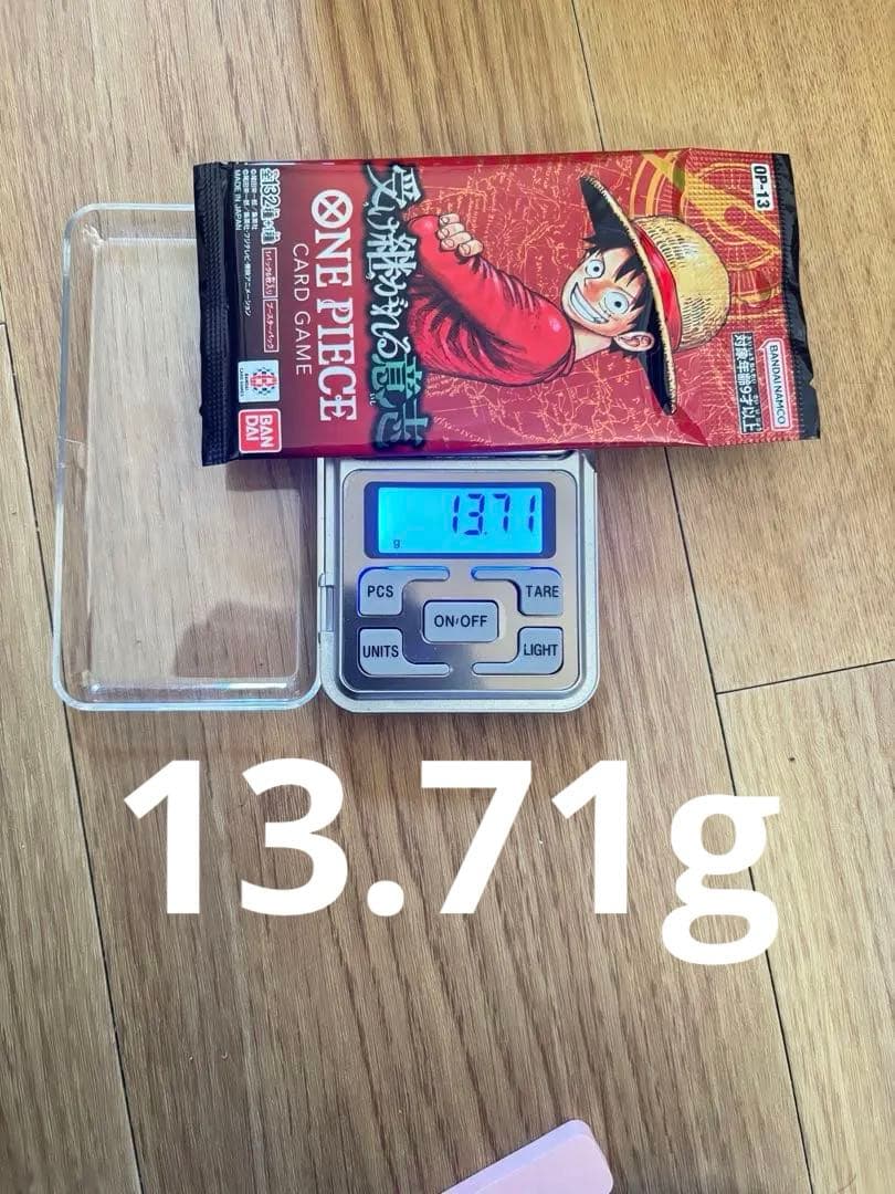 ONE PIECEカードゲーム　受け継がれる意志　1パック　13.71g