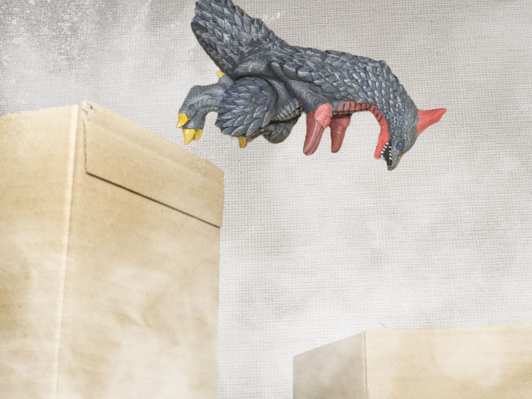 ウルトラマンオメガ テリジラス ソフビ 塗装版 - メルカリ