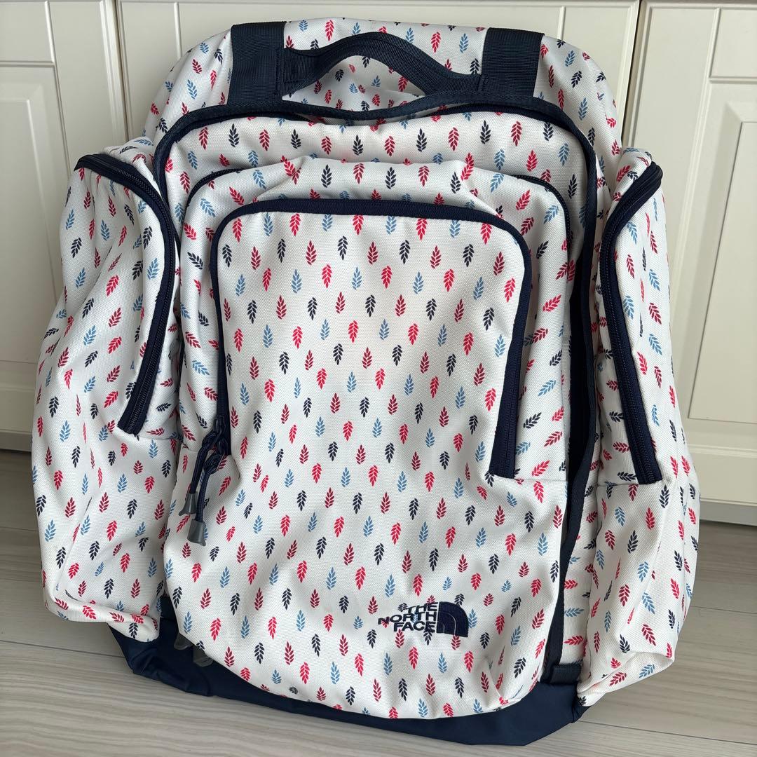 美品☆ノースフェイス サニーキャンパー 40+6　キッズ リュック