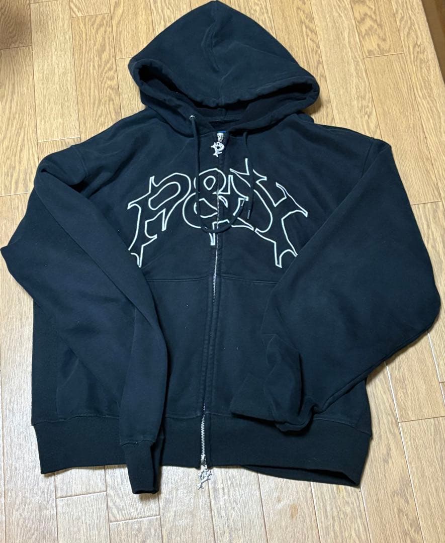 す*ー様 初期　punkandyo 黒ジップパーカー