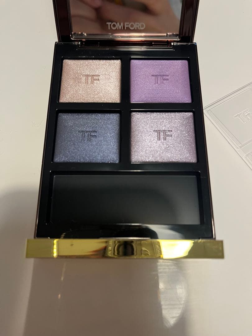 トムフォードビューティ　アイカラークォード　デイドリーム