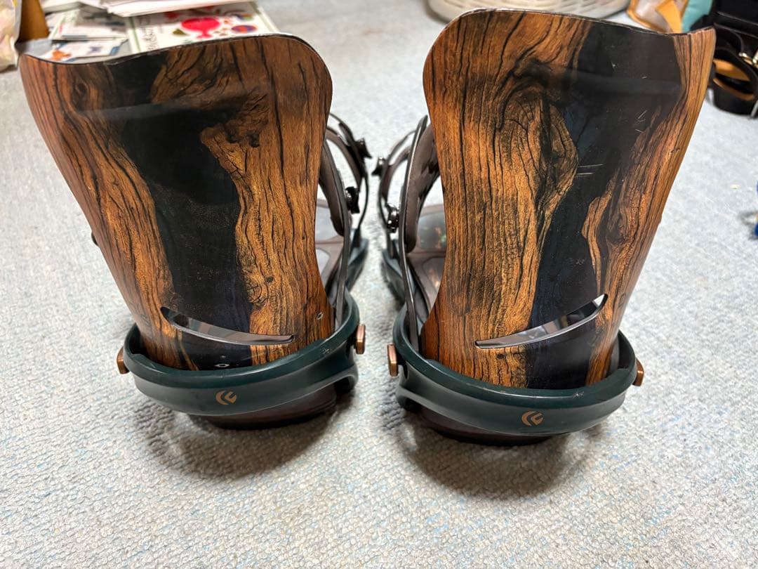 FLUX スノーボード ビンディング ブラウンウッド調