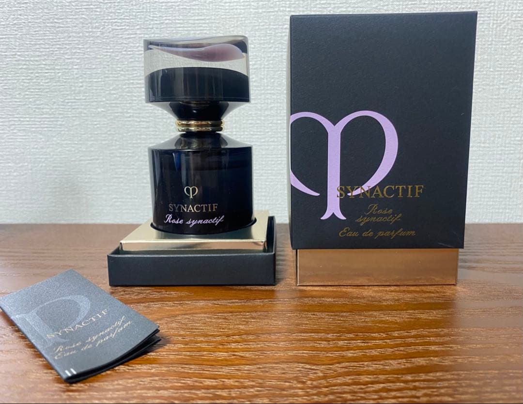 クレ・ド・ポー ボーテ シナクティフ ローズシナクティフ　パルファム 50ml