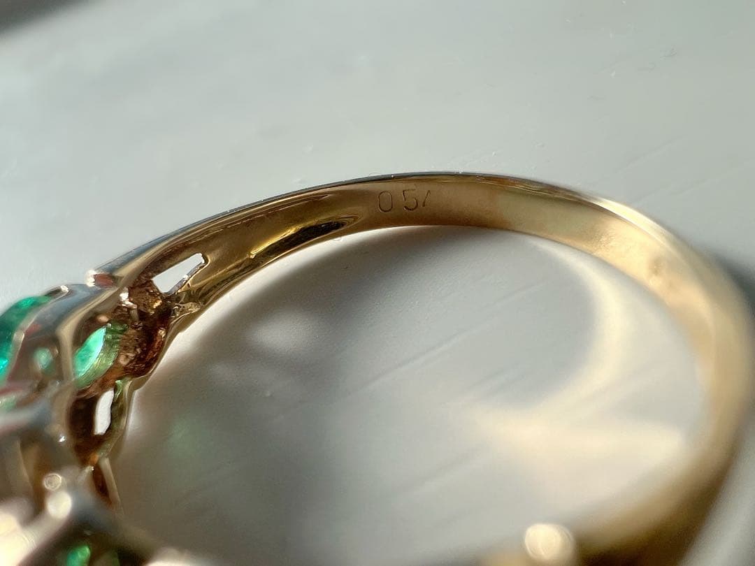 k18YG エメラルド　0.54ct リング
