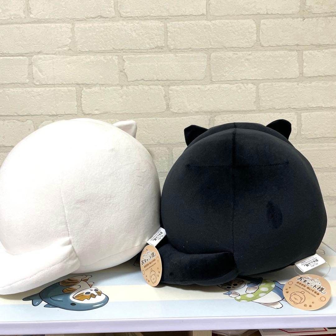 ぽちゃぽちゃ おキャット様 おおきなぬいぐるみ 2種セット - メルカリ