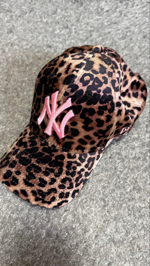 New Era ニューエラ 9FORTY レオパード柄 キャップ ピンク - メルカリ