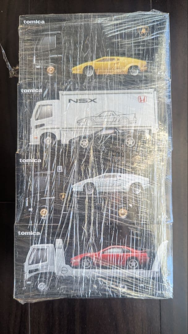 トミカ　プレミアム　トランスポーター　４台セット　新品未使用未開封