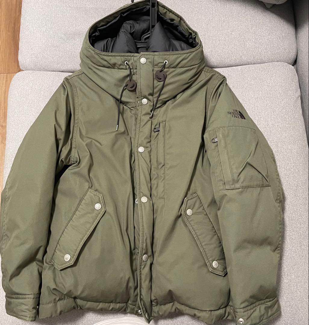 THE NORTH FACE ダウンジャケット オリーブ