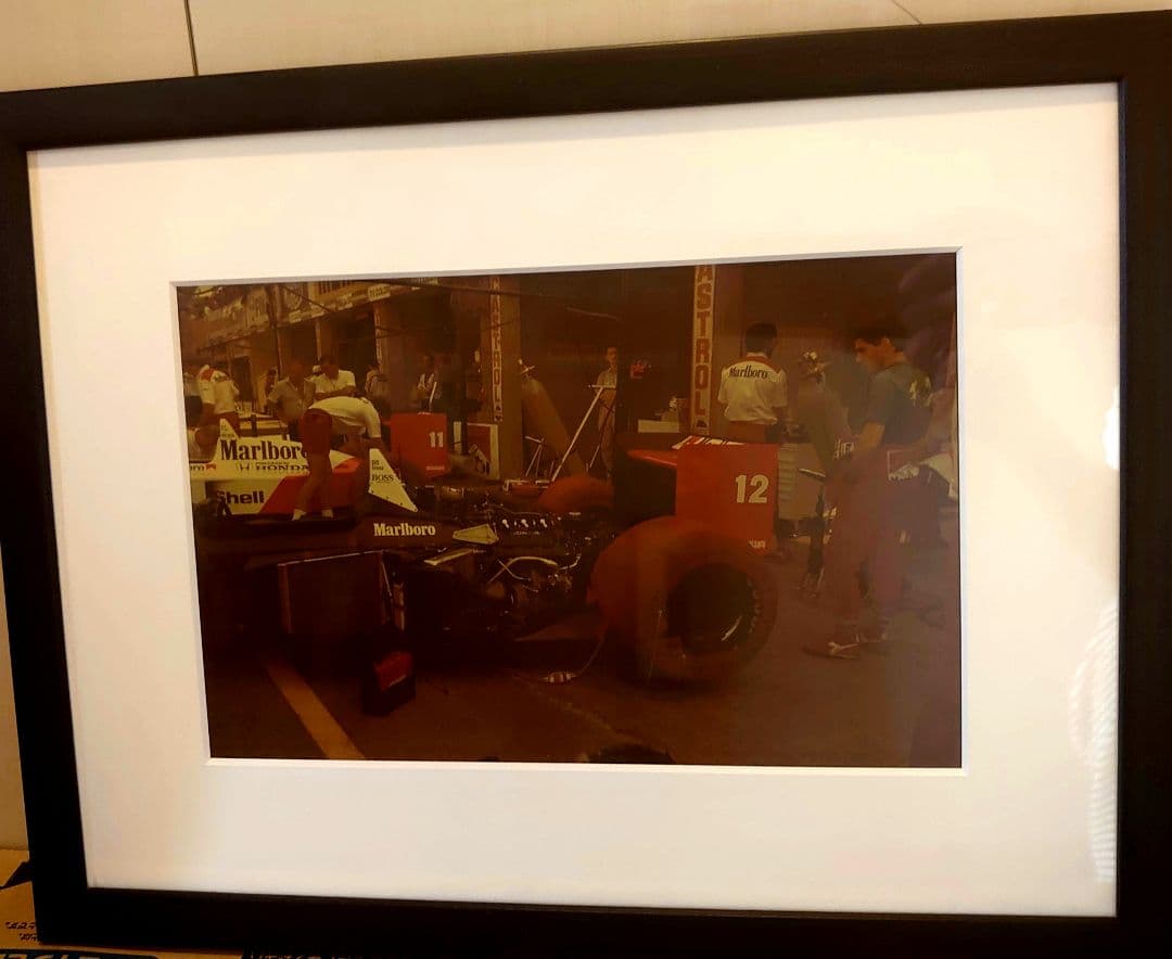 額入りフォト アイルトン・セナ Marlboro F1 ジョーホンダ