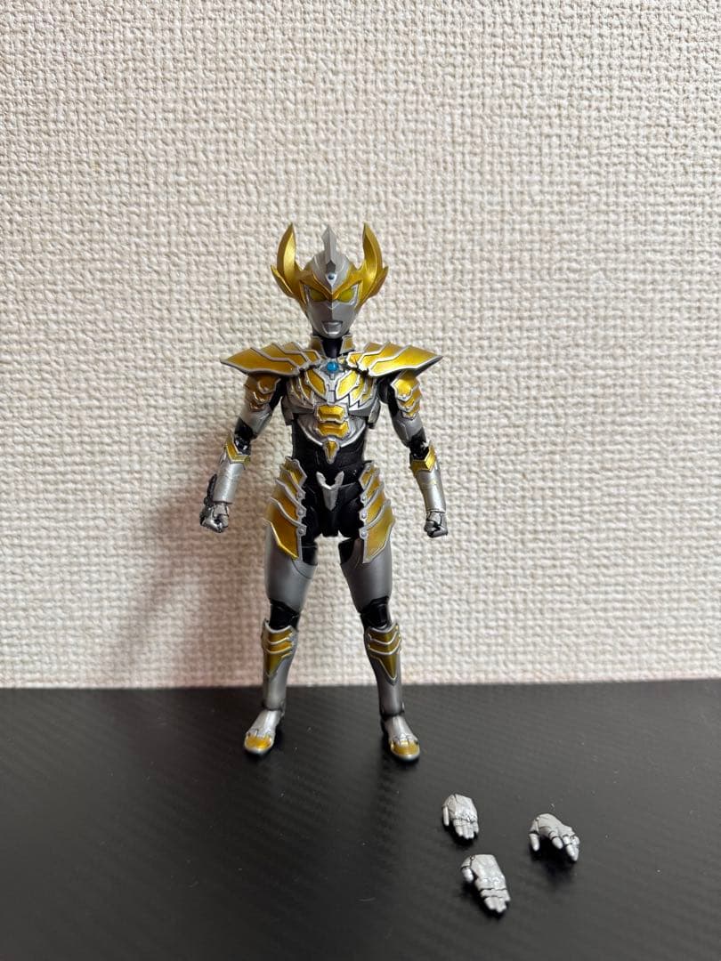 S.H.Figuarts ウルトラマンタイガ フォトンアース 改造品