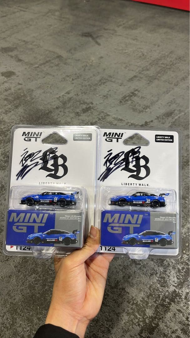 MINI GT LBWK 2個セット With sign kato san