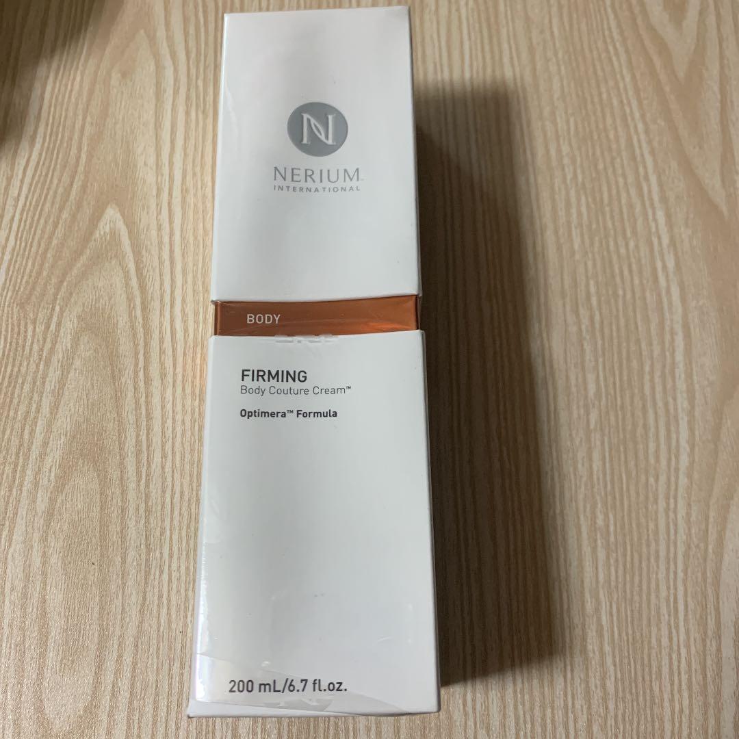 Nerium ボディ クチュール クリーム オプティメラ(TM) フォーミュラ…