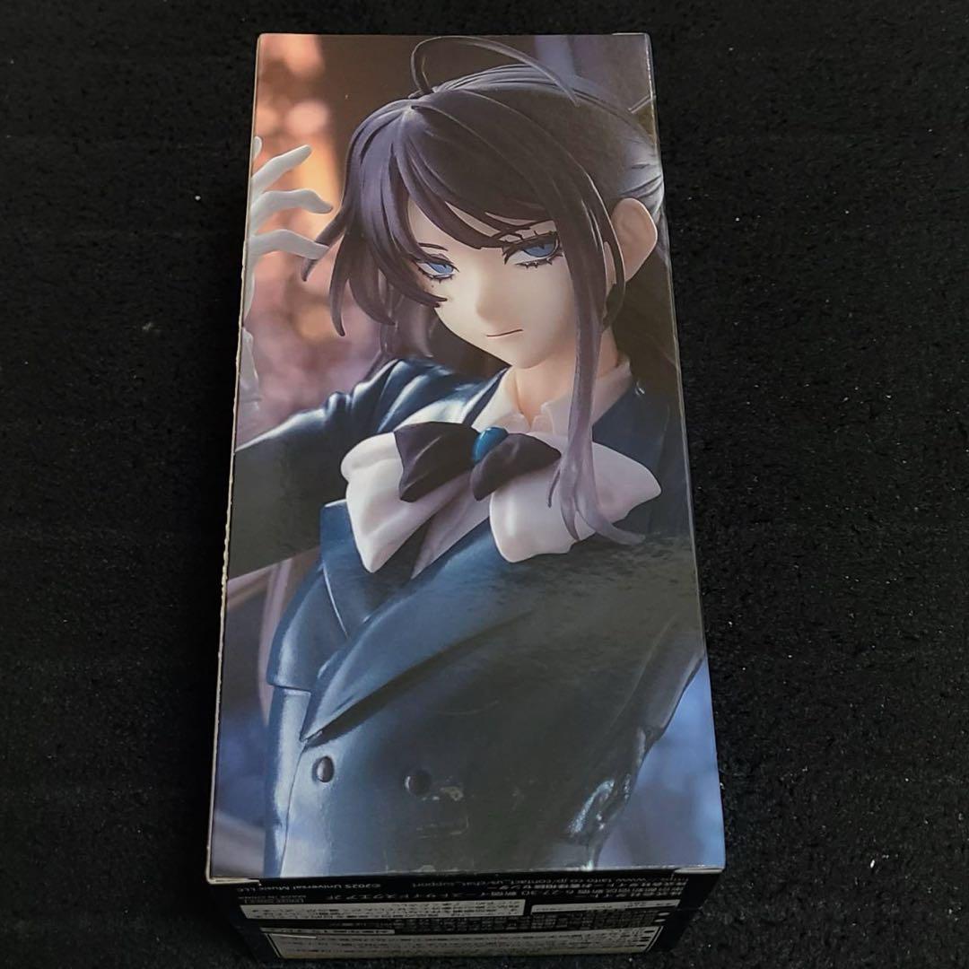 Ado フィギュア Winter ver. ラウンドワン限定 - メルカリ