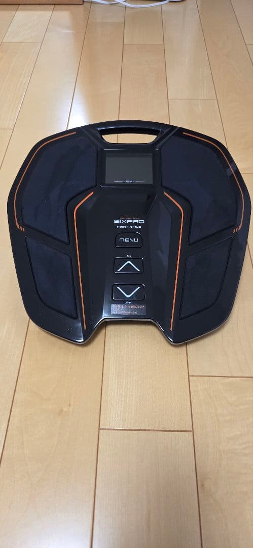 正規品　SIXPAD シックスパッド フットフィットプラス。新品シート付き