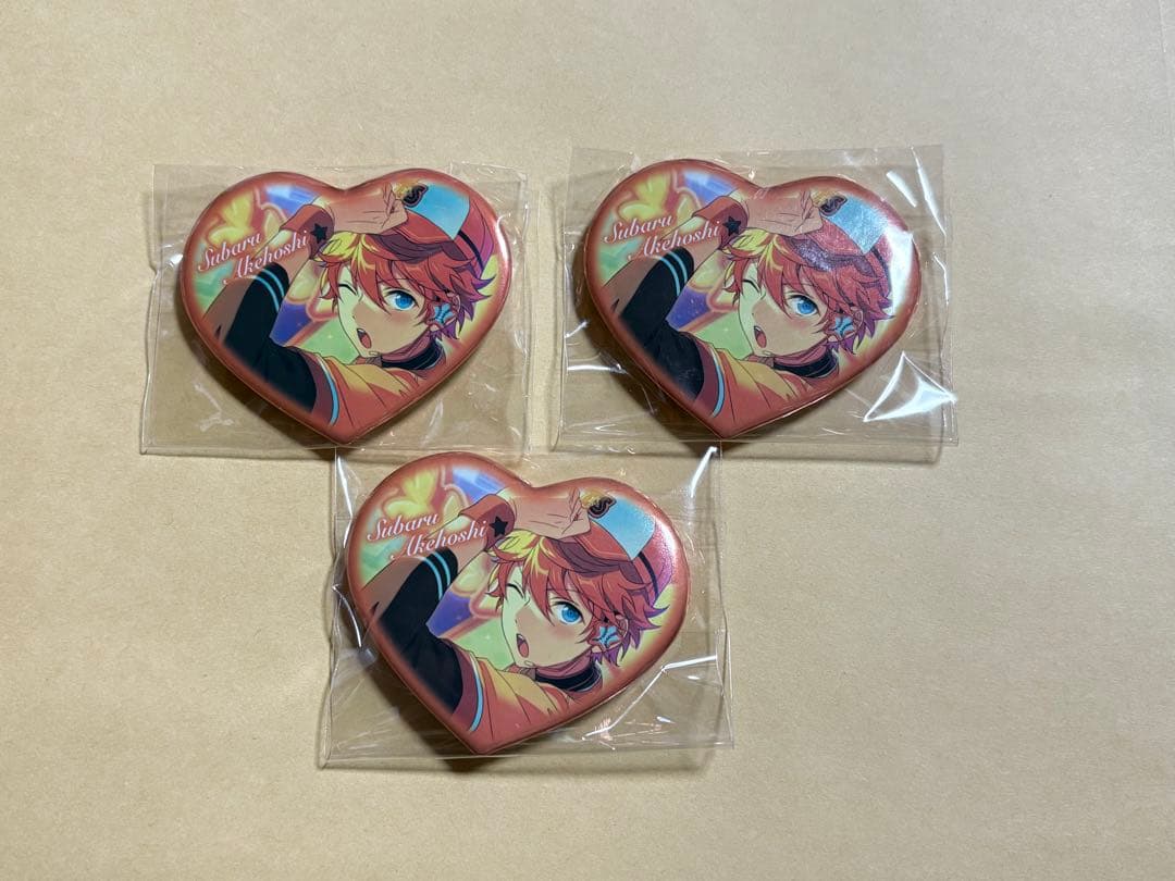 あんスタ スバル ハートカンバッジ - メルカリ