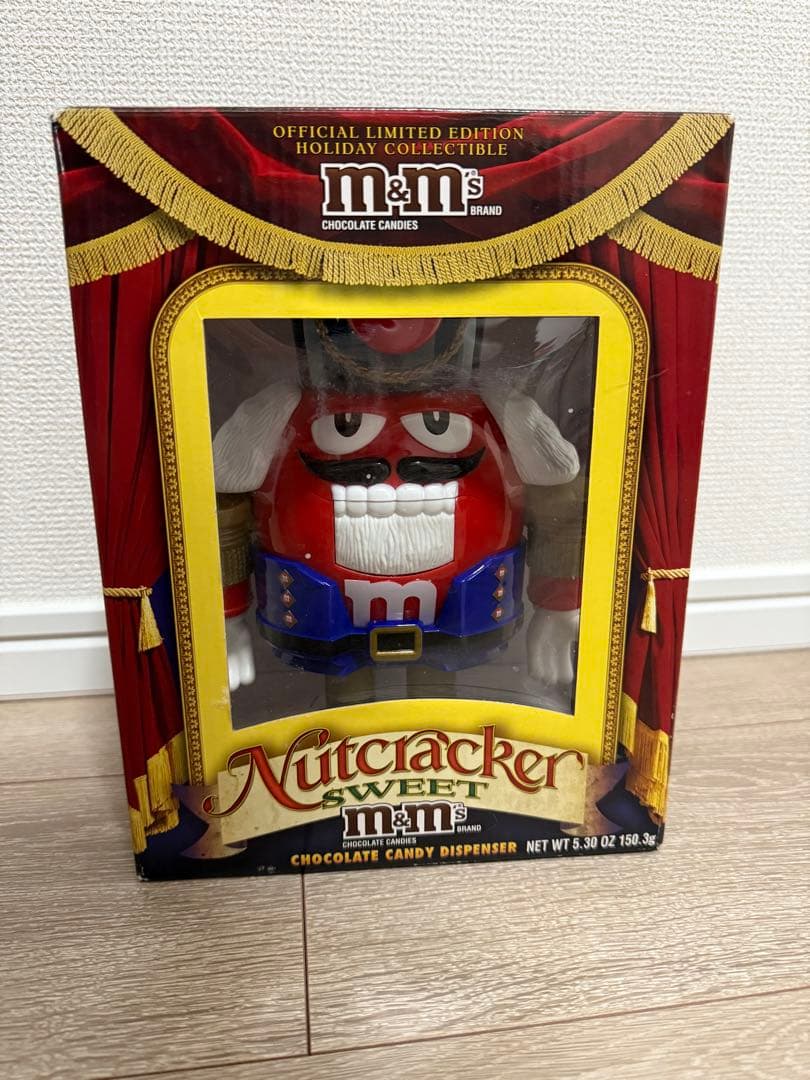 M&M Nutcracker Candy Dispenser ディスペンサー