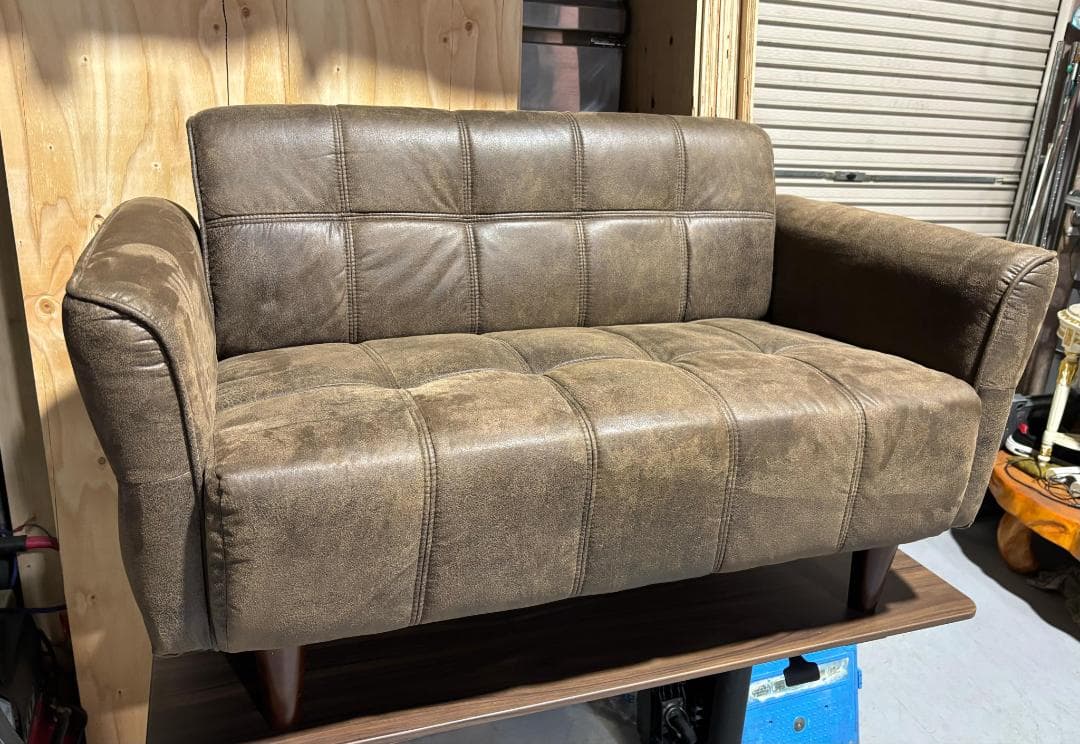 さあラブソファ ヴィンテージレザー調 アロンザ ウッドフレーム 二人掛け