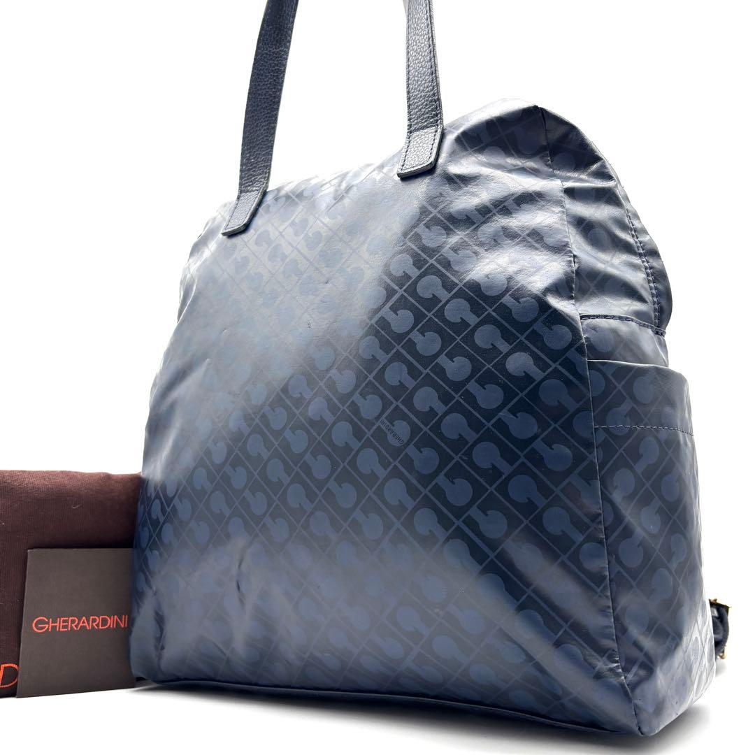 美品 ゲラルディーニ ソフティ 2way ハンドバッグ リュック 総柄 ネイビー