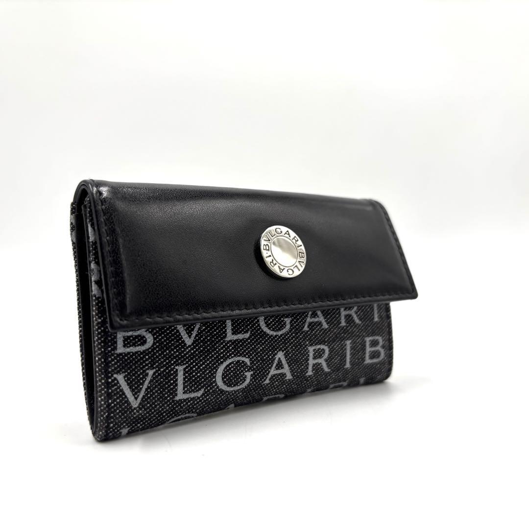 【未使用保管品】ブルガリ ケース ロゴマニア 総柄 ロゴ金具 メンズ 黒