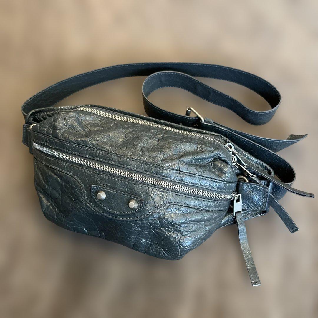 BALENCIAGA ボディバッグ・ウエストポーチ ネオリフト 楽天市場】バレンシアガ□クラシック ネオリフト ボディバッグ 542013