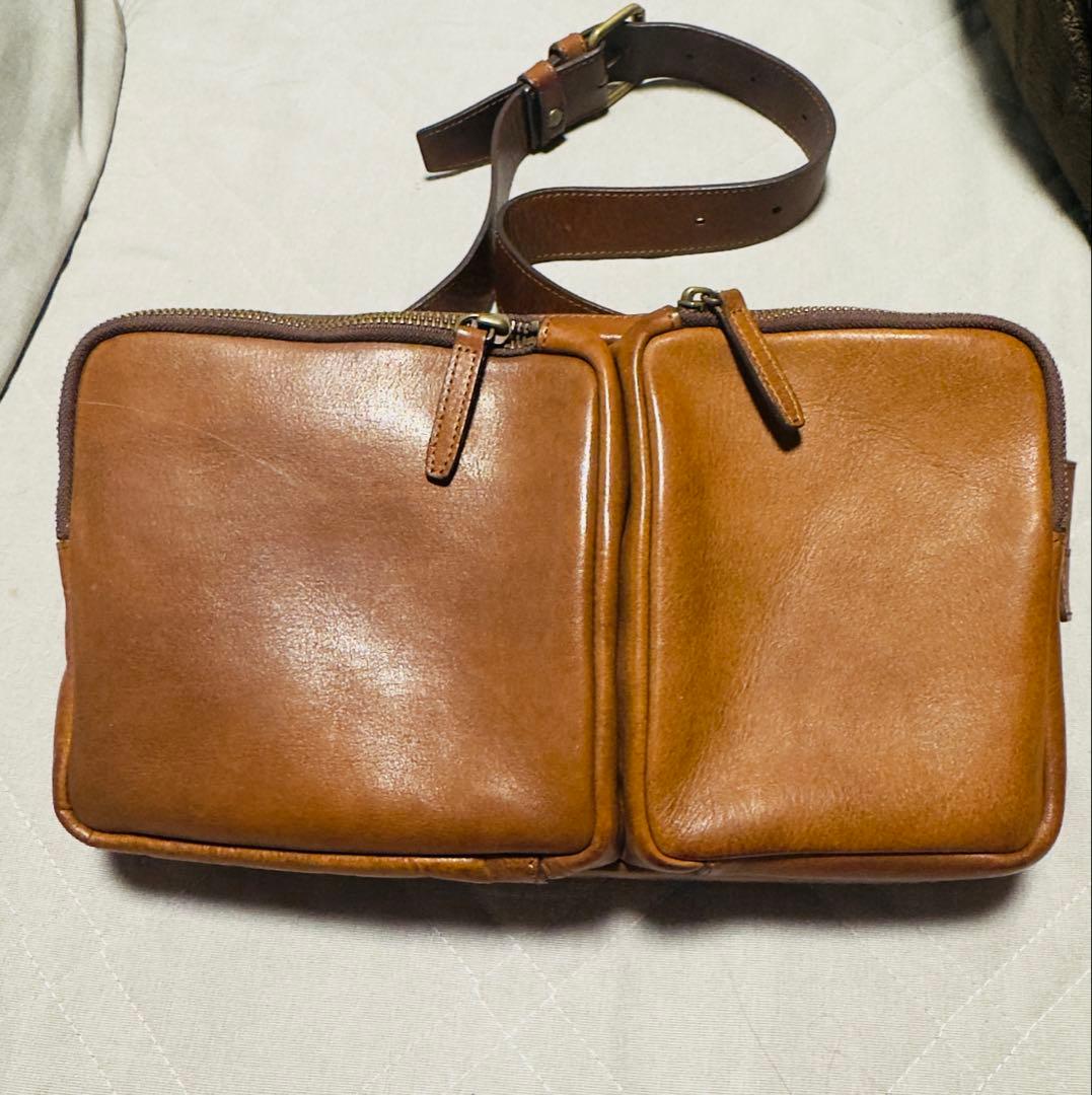 土屋鞄　ビークルトリジップボディバッグ