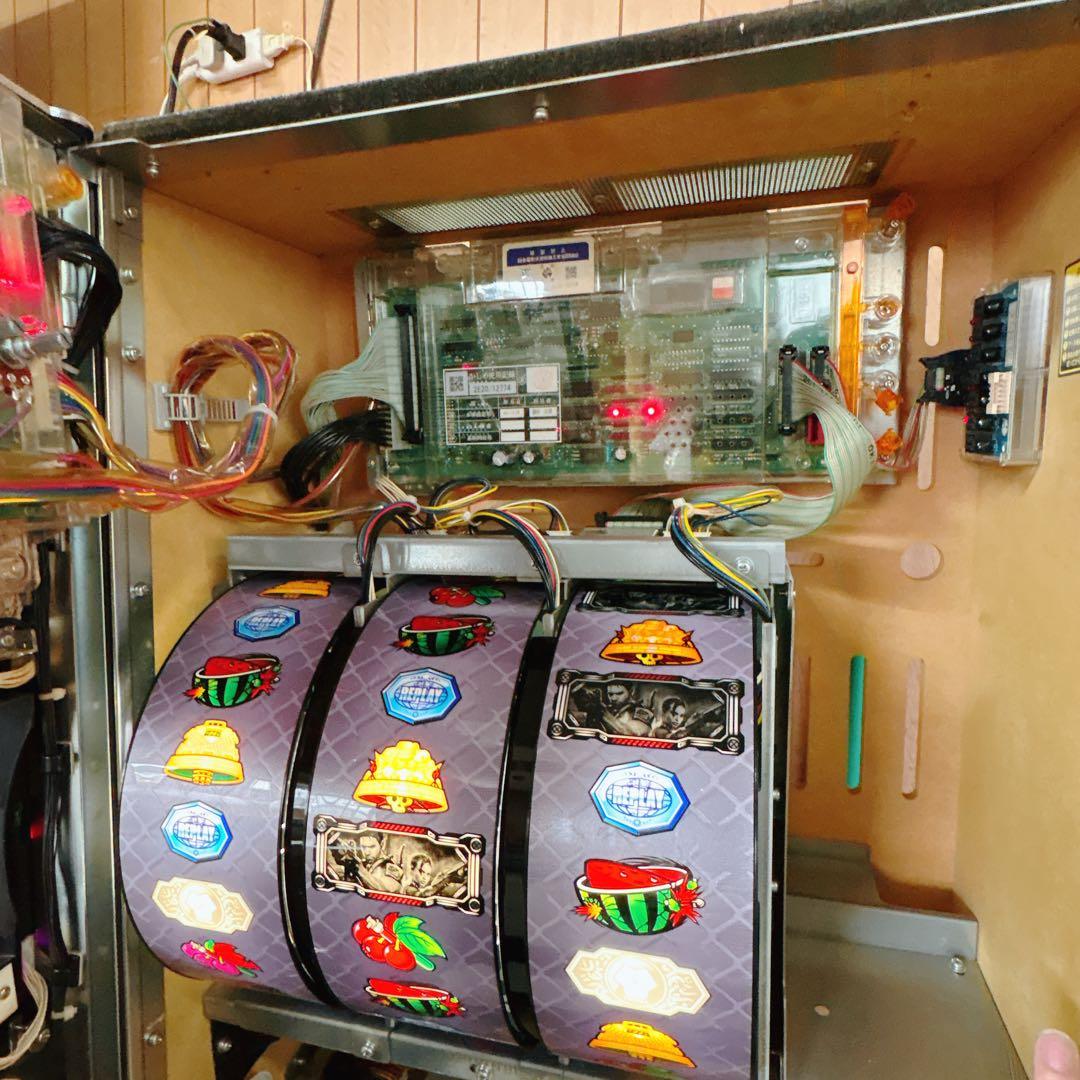 スロット 実機 バイオハザード5Z ハンタープライズ コイン不要機