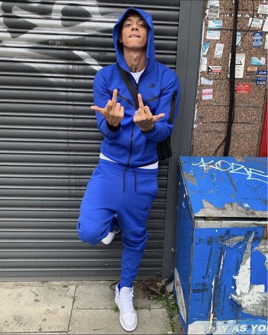 jpさん専用central cee着用 海ナイキ テックフリース セットアップ