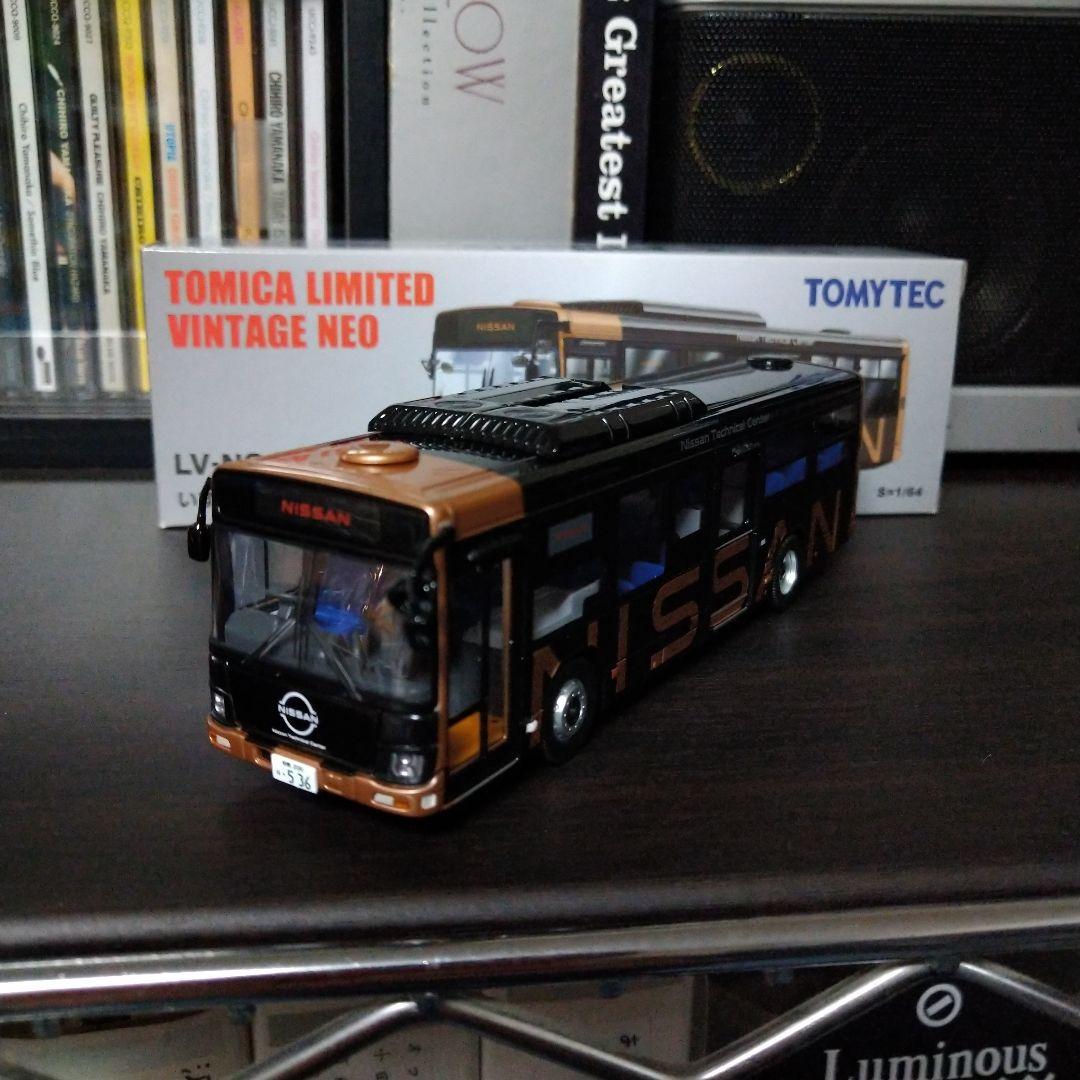 u*4様 トミカリミテッドヴィンテージNEO245cいすゞエルガ日産送迎バスサイ