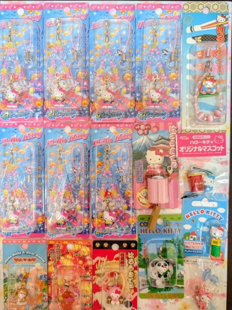 ハローキティ ご当地キティ ストラップ 200個おまとめ（ロリータ他）