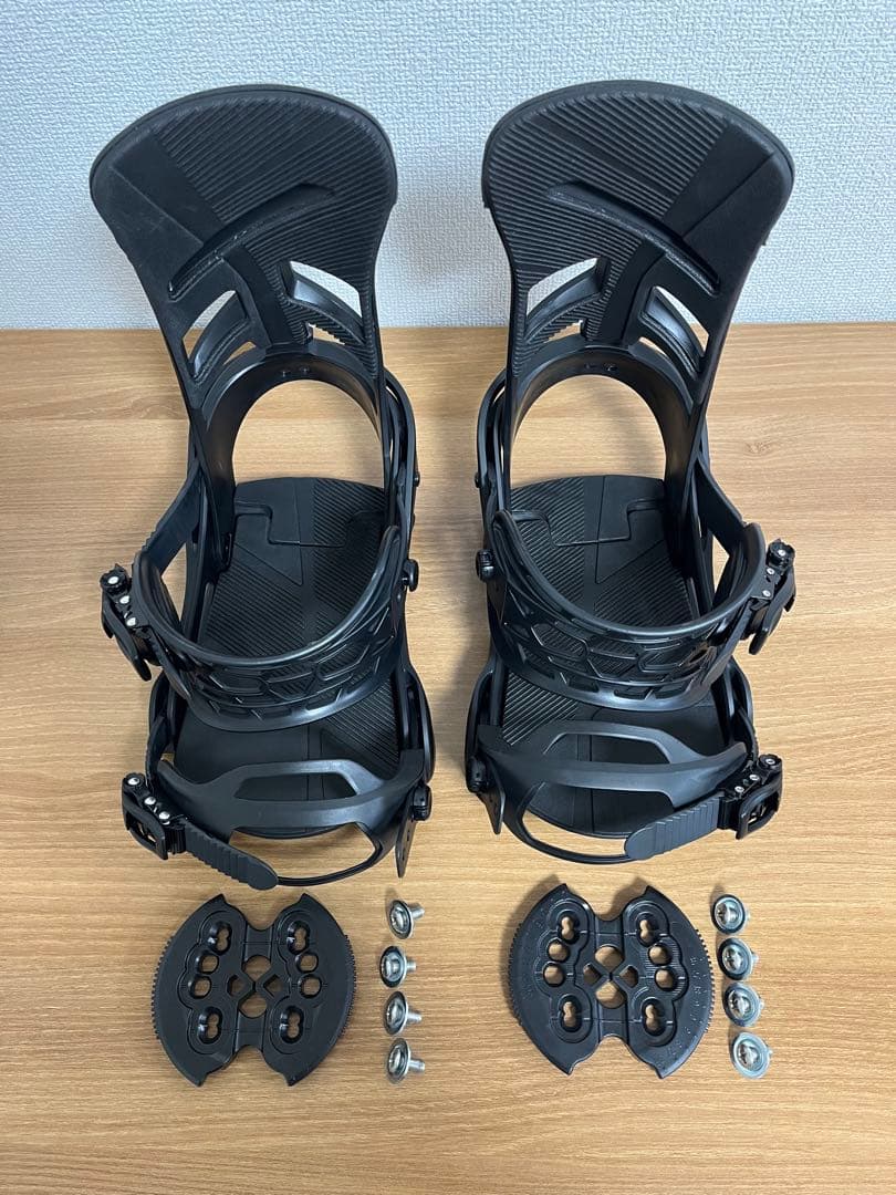 BURTON スノーボード ビンディング Mission ブラック