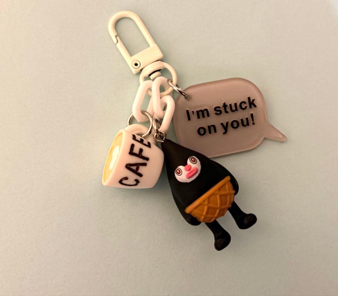 ☆じゃらじゃらキーホルダー☆ソフトさん - メルカリ