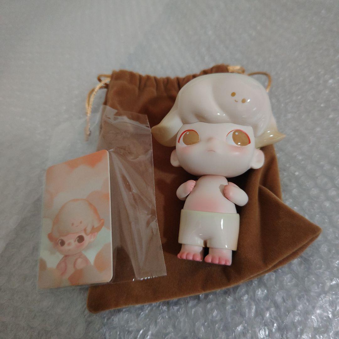DIMOO　ミルクティー　フィギュア　12cm