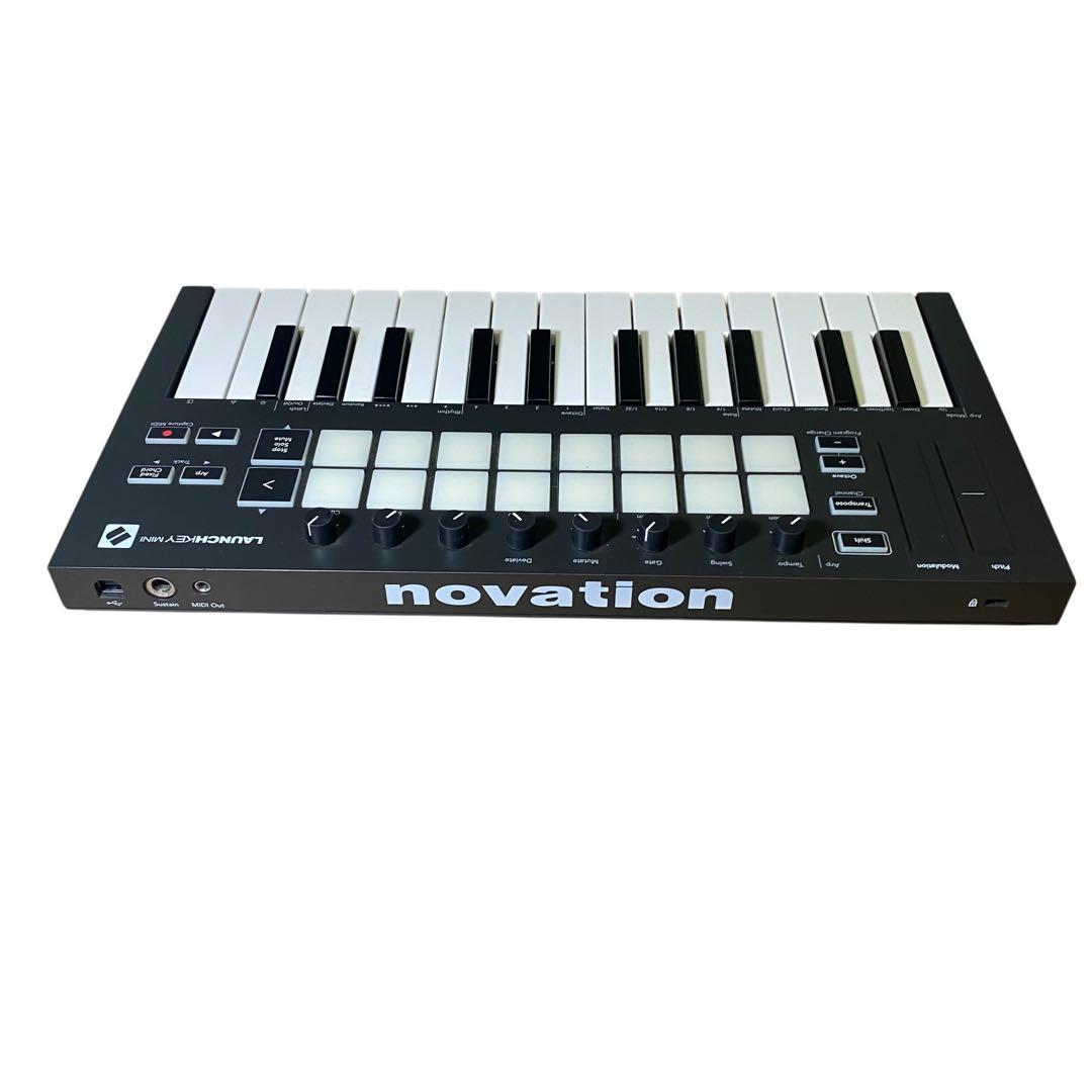 美品✨Novation LaunchKey mini MK3 匿名配送 - メルカリ