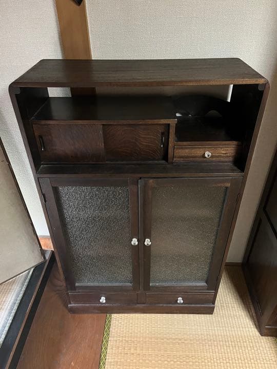 アンティーク　飾り棚
