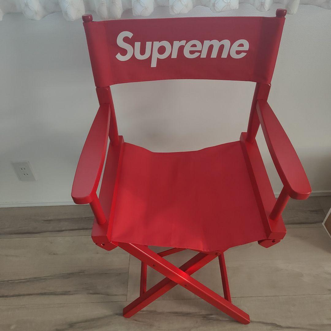 A20　Supreme 赤 ディレクターズチェア