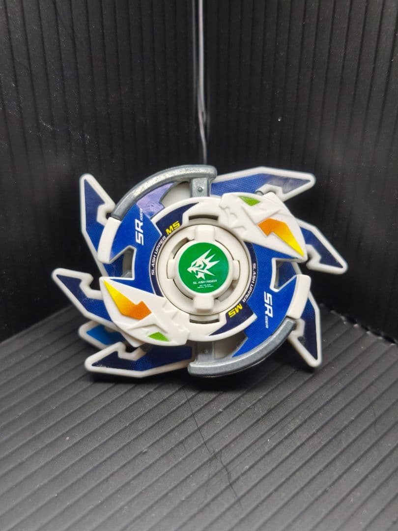 爆転シュートベイブレード HMS スラッシュライガーMS