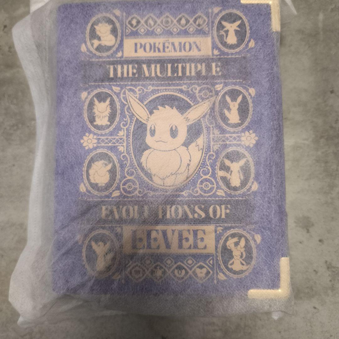 【新品】イーブイ　クロスボディバッグ　自然史博物館　ポケモン