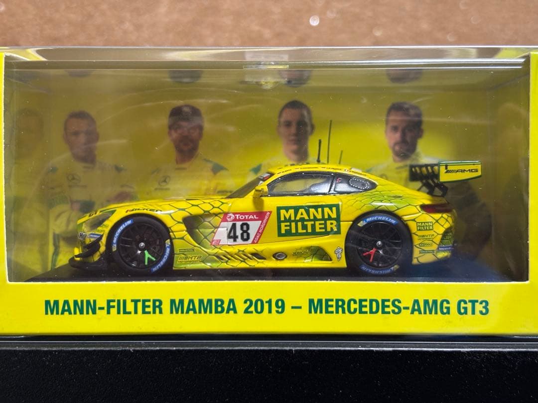 ミニカー MANN-FILTER MAMBA 2019 Mercedes-AMG GT3