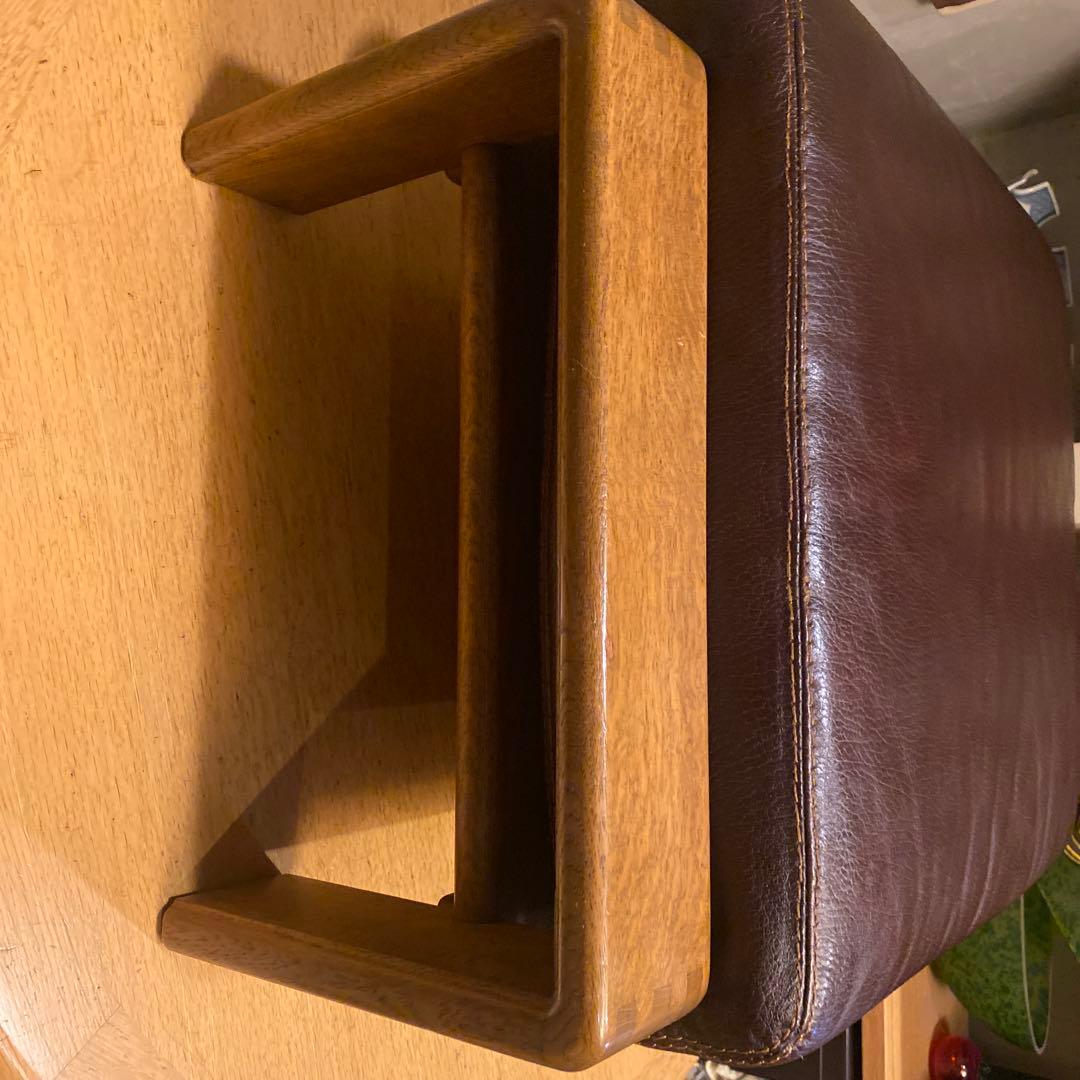 Condehouse ボルス オットマン 高級 シボ厚革 旭川家具