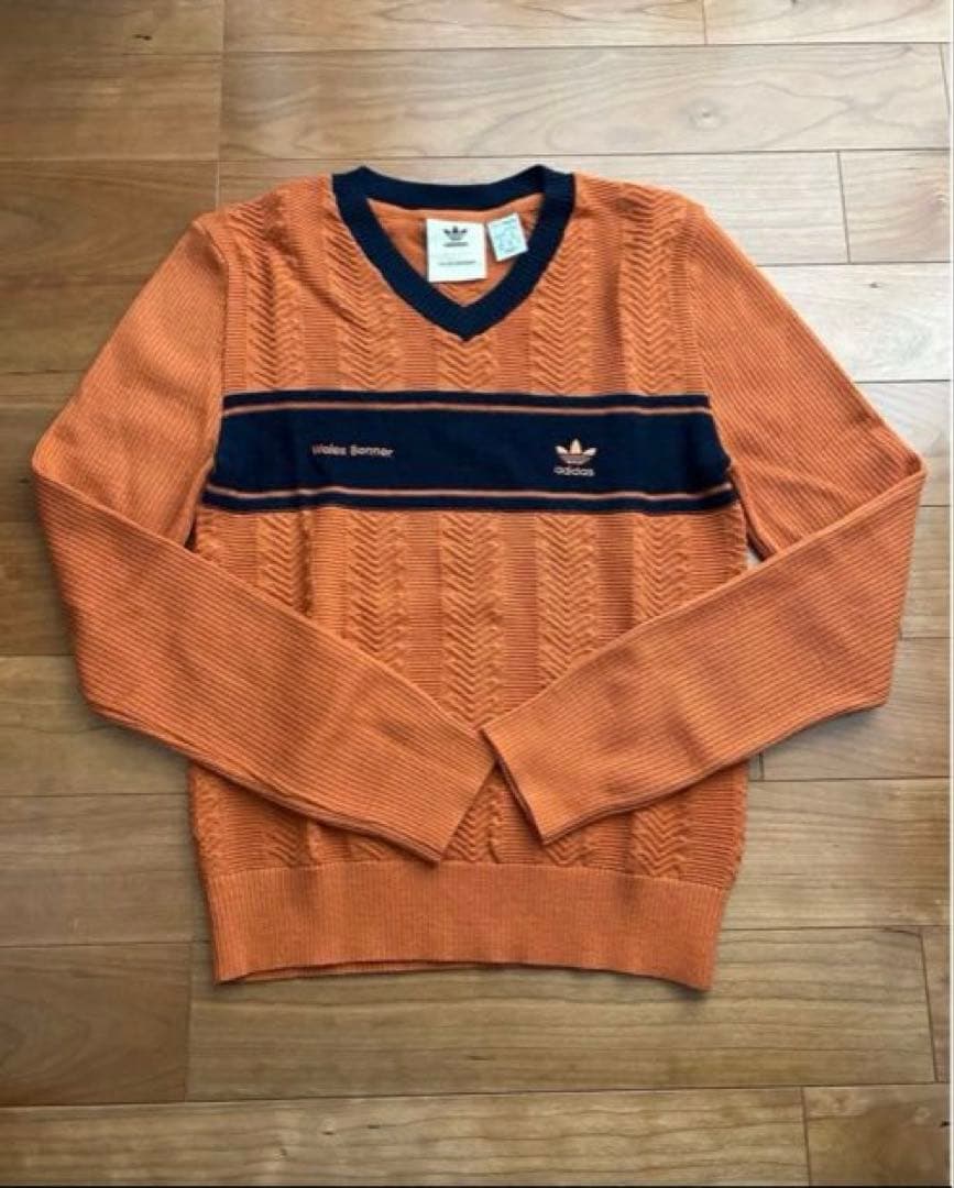 m*•様 y*a様 Wales bonner adidas vネック ニット