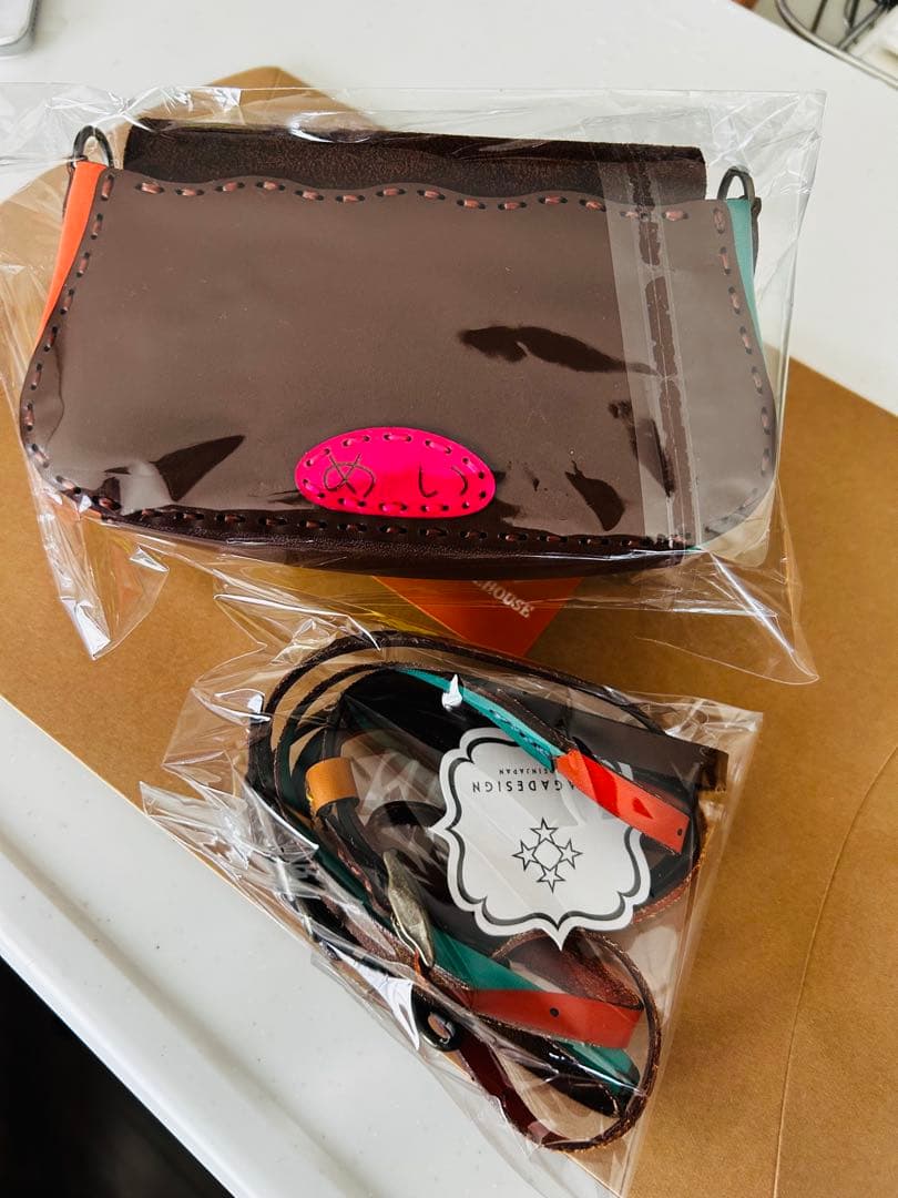 ジブリパーク限定 本革ネコバスショルダーポーチ となりのトトロ