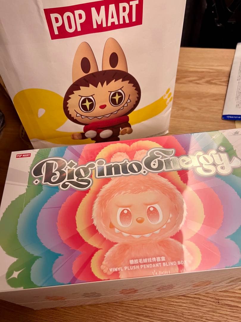 正規品　POP MART Big into Energy ぬいぐるみ THE MONSTERS Big into Energy シリーズ ぬいぐるみペンダント-Copy