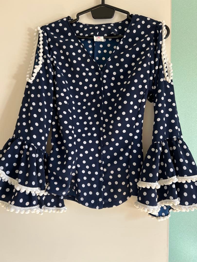 フラメンコ衣装　スペイン製スリットブラウス　水玉