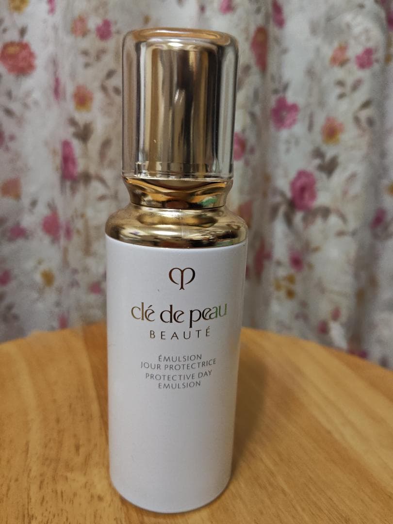 クレ・ド・ポーボーテ　エマルジョンプロテクトゥリス(ジュール)