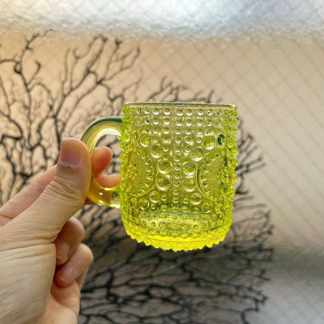 骨董　時代ガラス　フィンランド　グラッポニア マグカップ　ウランガラス１客②