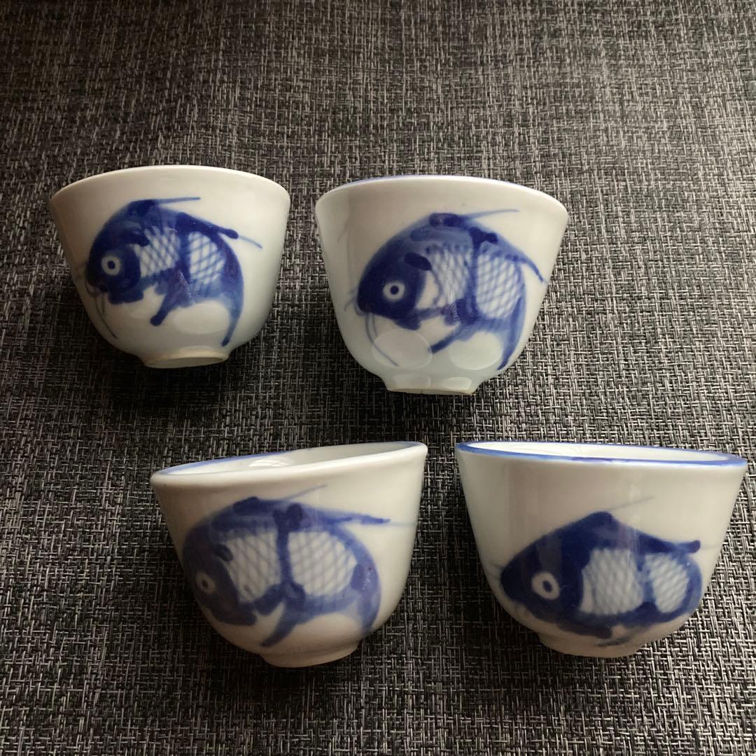骨董　煎茶碗　手描き染付　茶器　鯉柄　湯のみ　4客セット 煎茶碗・ぐい吞 染付山水 | 西川貞三郎商店